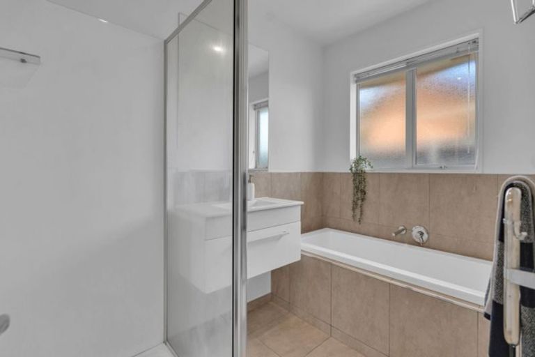 Photo of property in 16 Winfield Drive, Wigram, Christchurch, 8042