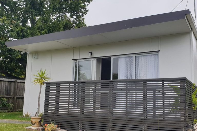 Photo of property in 58 Beulah Avenue, Rothesay Bay, Auckland, 0630