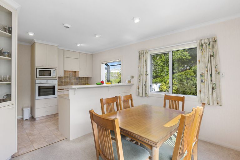 Photo of property in 83 Preston Crescent, Belleknowes, Dunedin, 9011