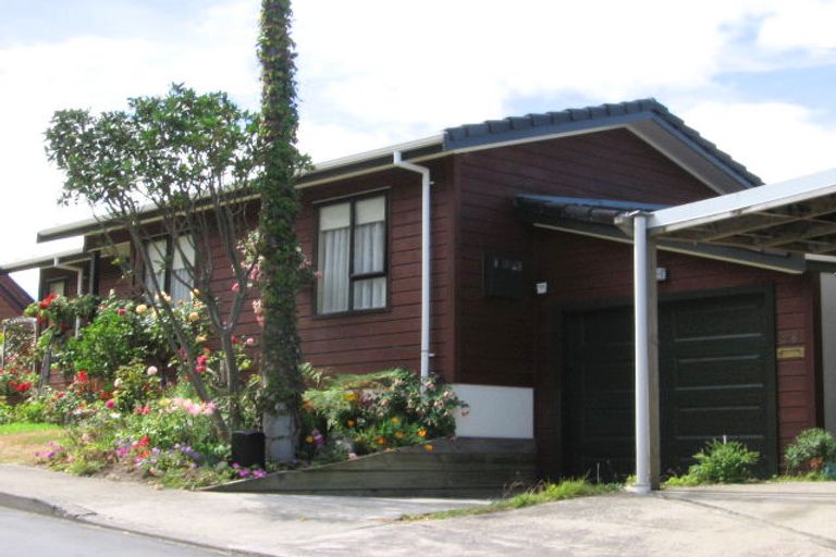 Photo of property in 28 Wye Street, Island Bay, Wellington, 6023