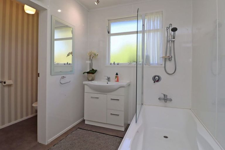 Photo of property in 77a Tees Street, South Hill, Oamaru, 9400