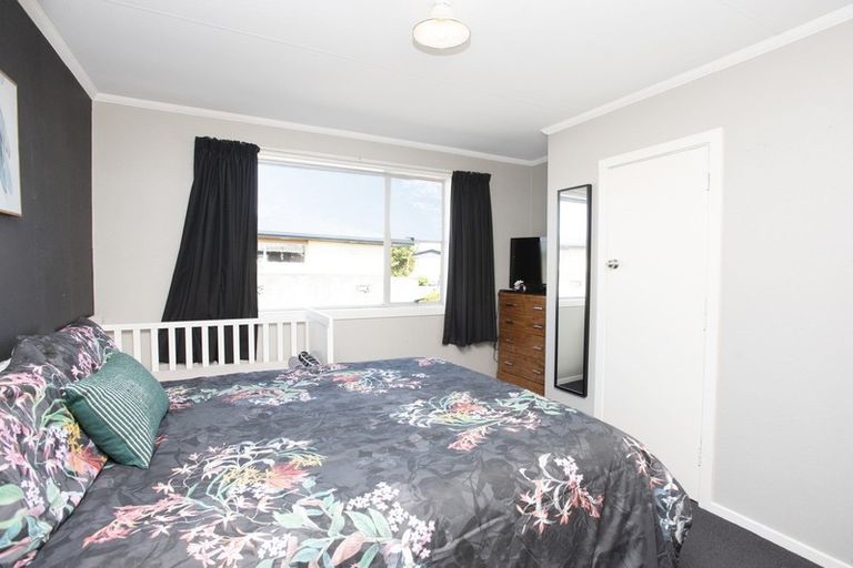 Photo of property in 21 Kelso Place, Strathern, Invercargill, 9812