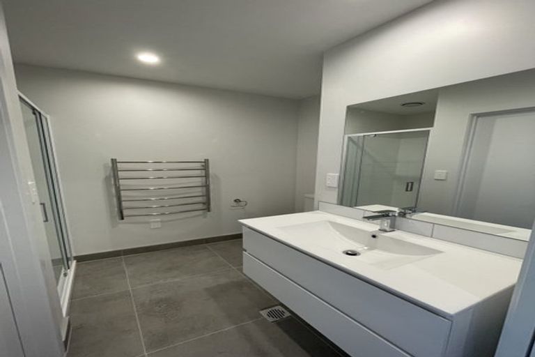 Photo of property in 15/3234 Great North Road, New Lynn, Auckland, 0600