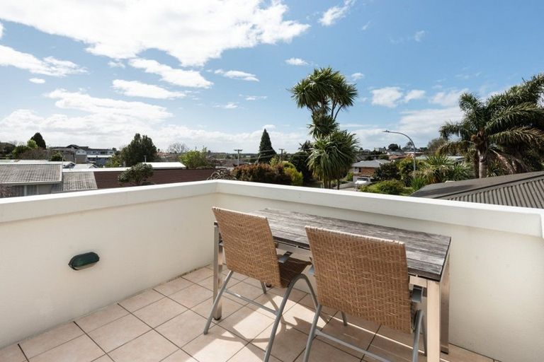 Photo of property in 2 Mahoe Street, Matua, Tauranga, 3110