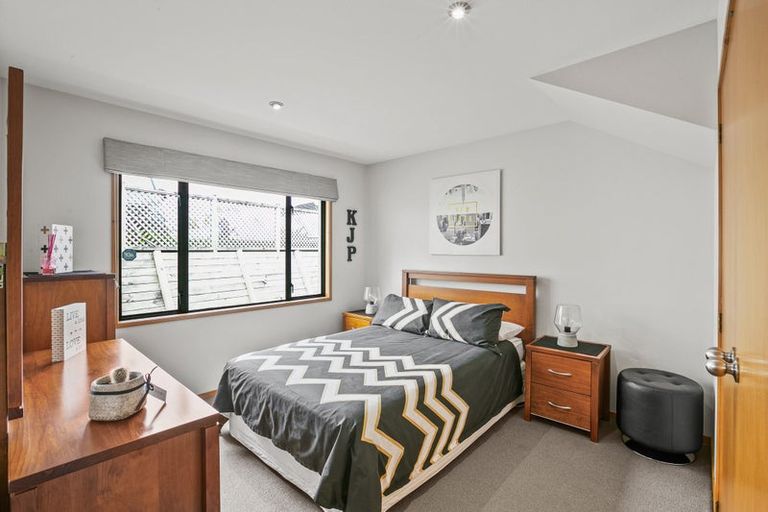 Photo of property in 7a Rimu Street, Strandon, New Plymouth, 4312