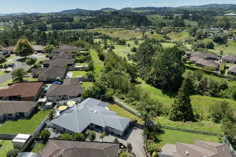 Photo of property in 15 Dove Place, Pyes Pa, Tauranga, 3112