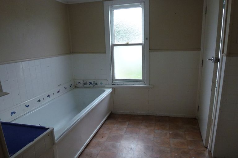 Photo of property in 22 Endcliffe Road, Kaiti, Gisborne, 4010