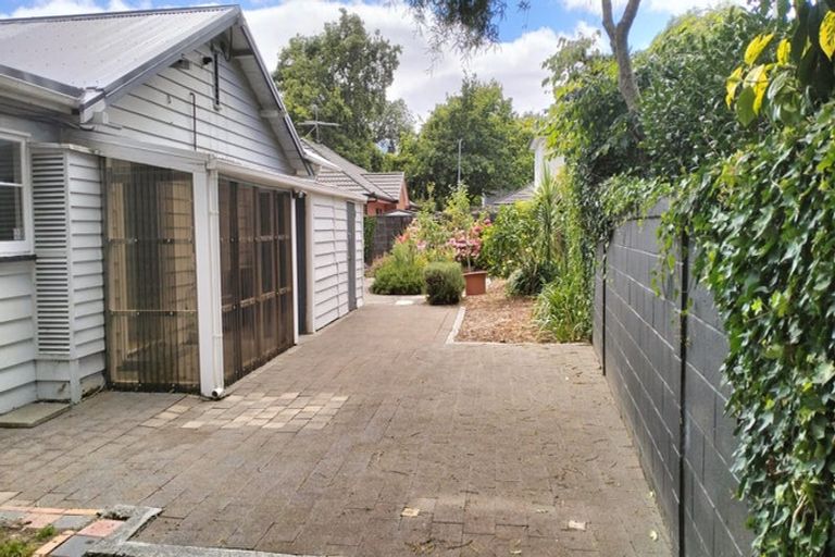 Photo of property in 3 Golf Road, Heretaunga, Upper Hutt, 5018