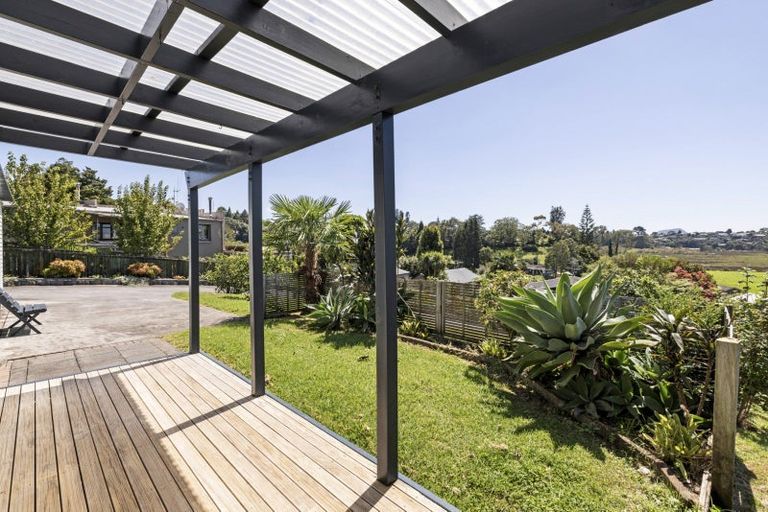Photo of property in 3 Waikareao Way, Brookfield, Tauranga, 3110