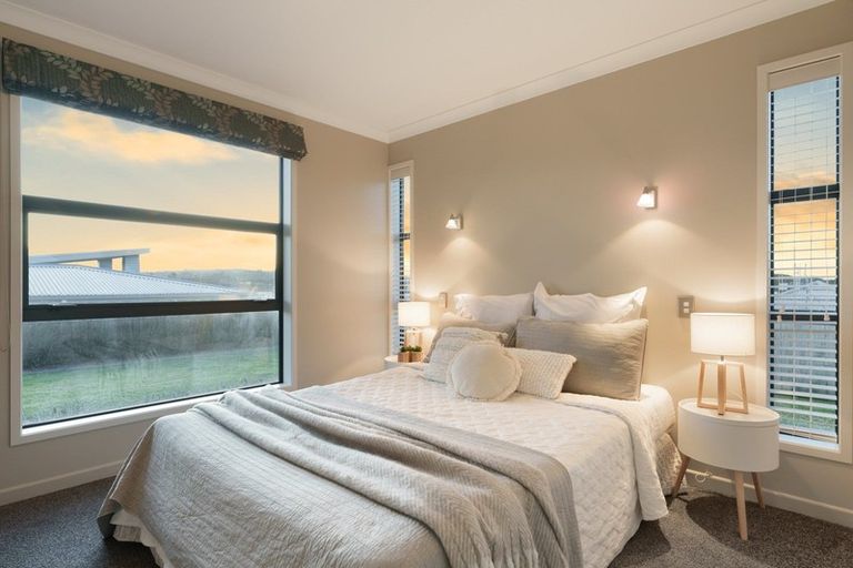 Photo of property in 25 Benmore Crescent, Pyes Pa, Tauranga, 3112