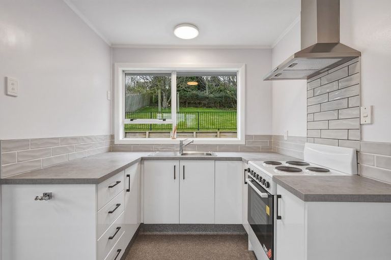 Photo of property in 301 Main South Road, Green Island, Dunedin, 9018