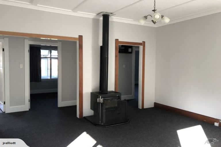 Photo of property in 72 Great North Road, Saint Johns Hill, Whanganui, 4500