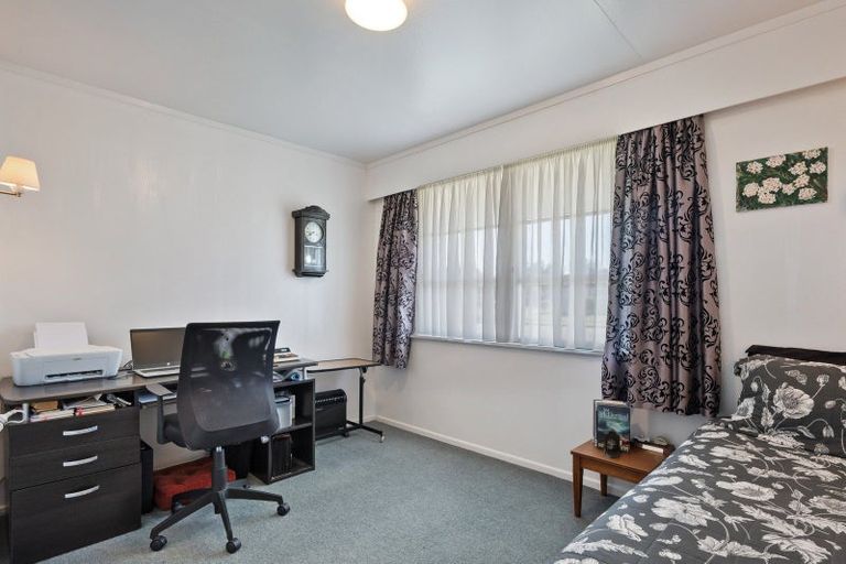 Photo of property in 54 Kennedy Drive, Levin, 5510