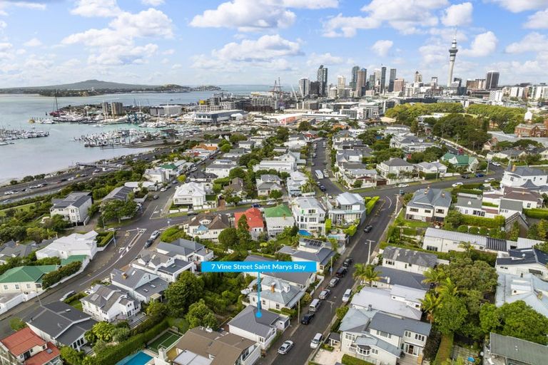 Photo of property in 7 Vine Street, Saint Marys Bay, Auckland, 1011