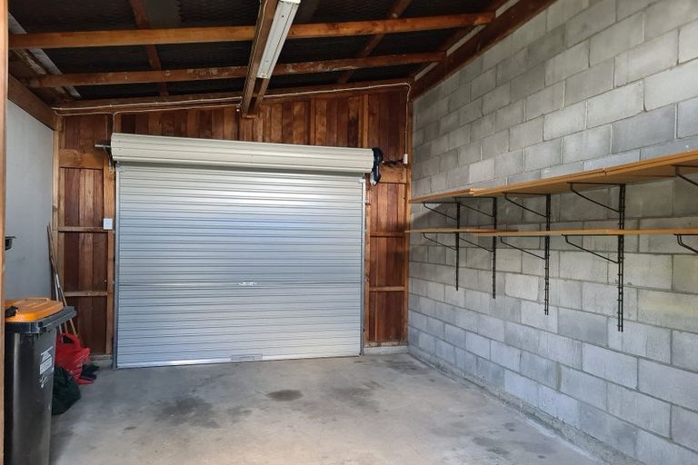 Photo of property in 2 Drury Street, Cloverlea, Palmerston North, 4412