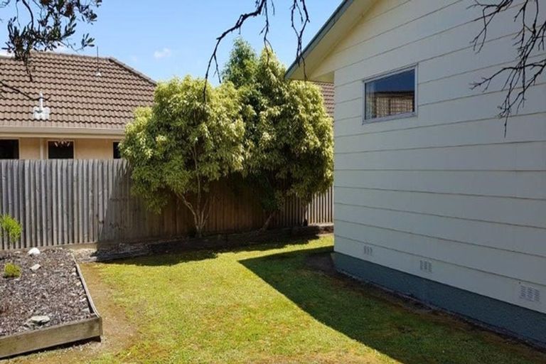 Photo of property in 1/182 Tahunanui Drive, Tahunanui, Nelson, 7011