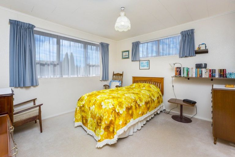 Photo of property in 8 Baltimore Crescent, Totara Park, Upper Hutt, 5018