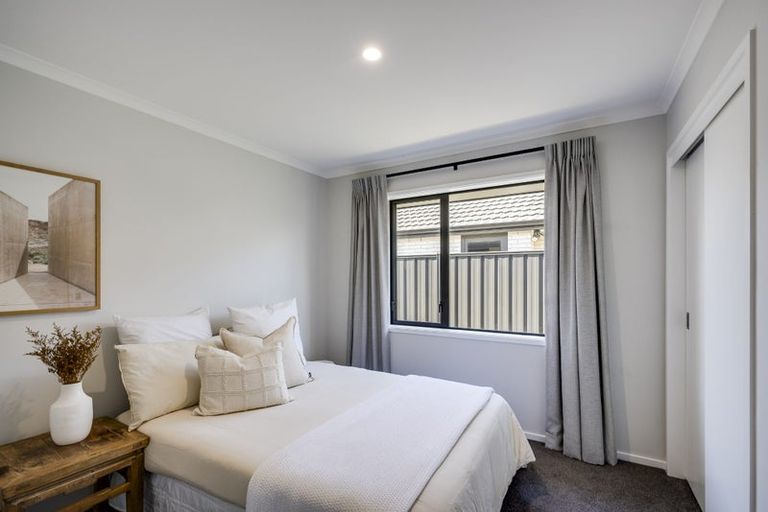 Photo of property in 15 Hikawera Drive, Frimley, Hastings, 4120