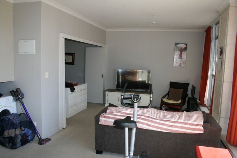 Photo of property in Mclean Towers, 3ge Shakespeare Road, Napier South, Napier, 4110