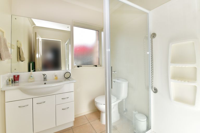 Photo of property in 69b Riverside Road, Orewa, 0931