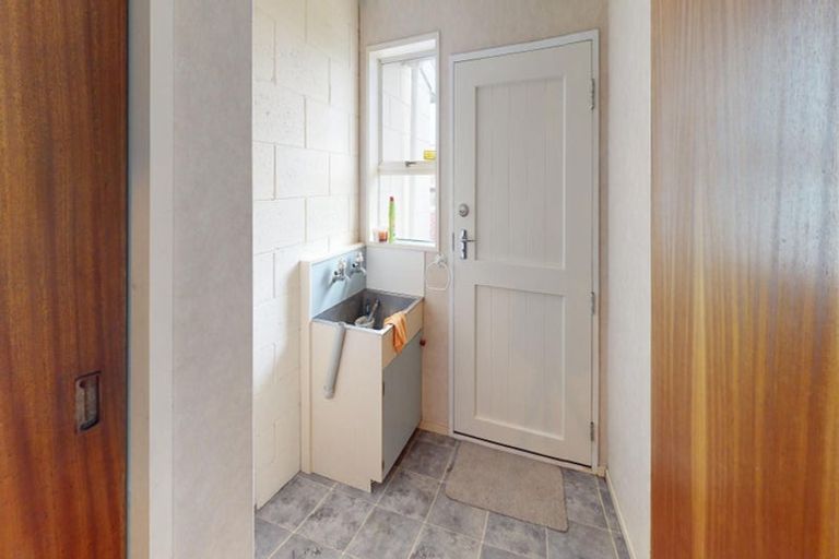 Photo of property in 28d Wood Street, Takaro, Palmerston North, 4410