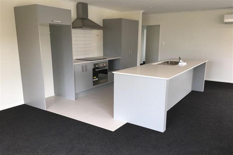 Photo of property in 36 Kuru Place, Papamoa, 3118