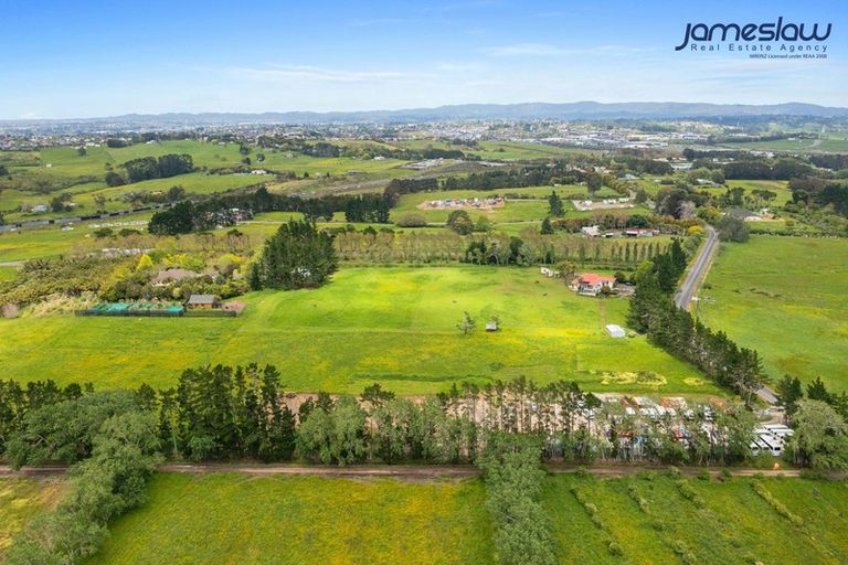 Photo of property in 67 Trig Road, Whenuapai, Auckland, 0618
