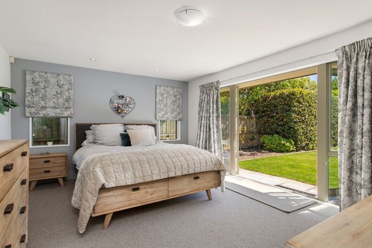 Photo of property in 53 Grimseys Road, Redwood, Christchurch, 8051