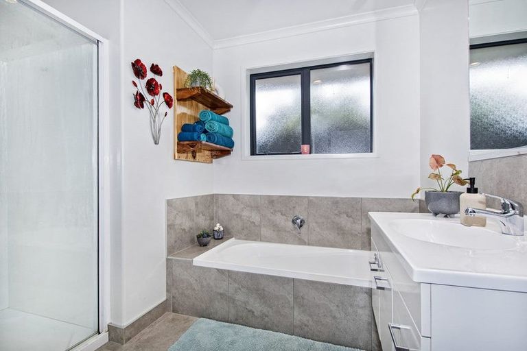 Photo of property in 20 Wairau Drive, Tikipunga, Whangarei, 0112