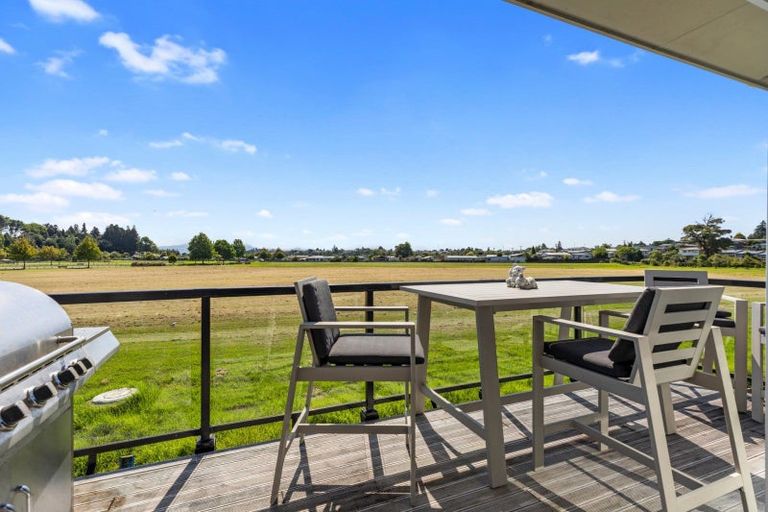 Photo of property in 48a Carlton Street, Bellevue, Tauranga, 3110