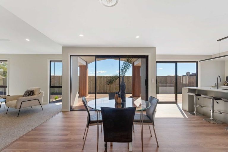 Photo of property in 30 Greenway Crescent, Hope, Richmond, 7020