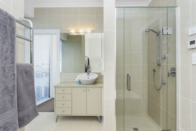 Photo of property in 3/19 Oceanbeach Road, Mount Maunganui, 3116