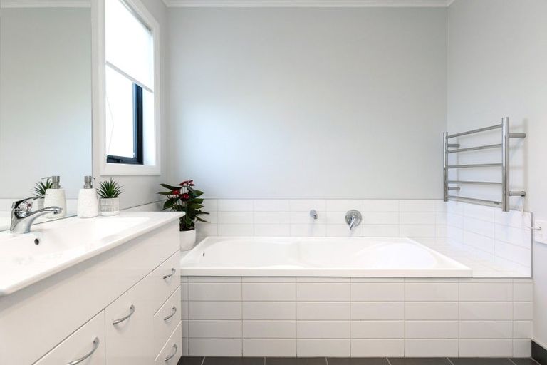 Photo of property in 166 Muller Road, Blenheim, 7201