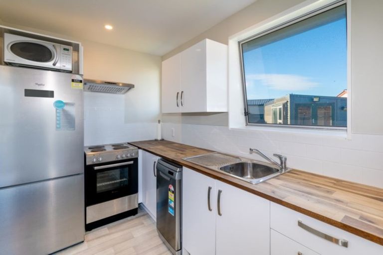 Photo of property in 1/43a Merrington Crescent, Aranui, Christchurch, 8061