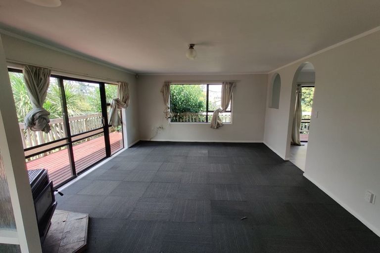 Photo of property in 33 Leaver Place, Weymouth, Auckland, 2103