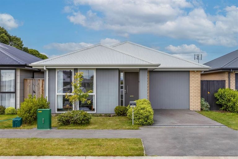 Photo of property in 11 Vildebeest Street, Halswell, Christchurch, 8025