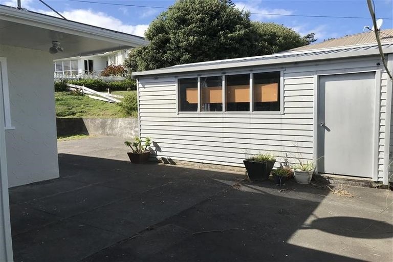 Photo of property in 48a Rangiora Street, Castlecliff, Whanganui, 4501