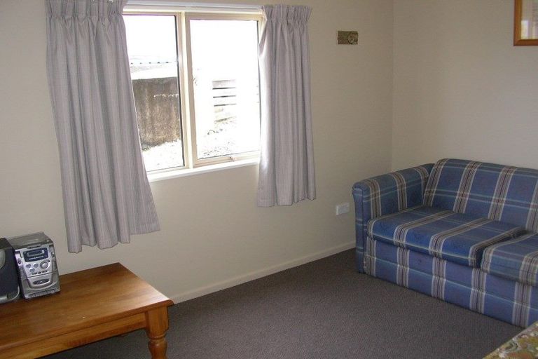 Photo of property in 42 Korua Street, Moana, 7872