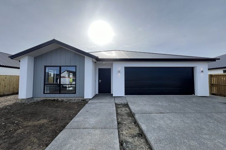 Photo of property in 9 Hunt Road, Rolleston, 7615