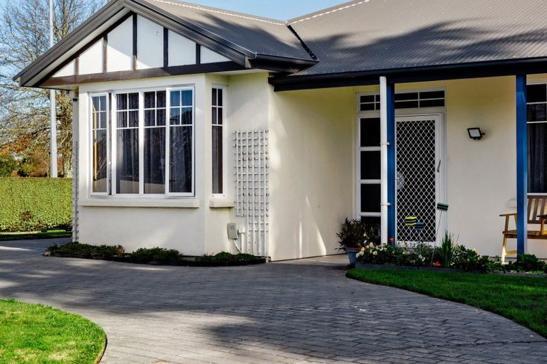 Photo of property in 1 Buckingham Place, Rototuna North, Hamilton, 3210