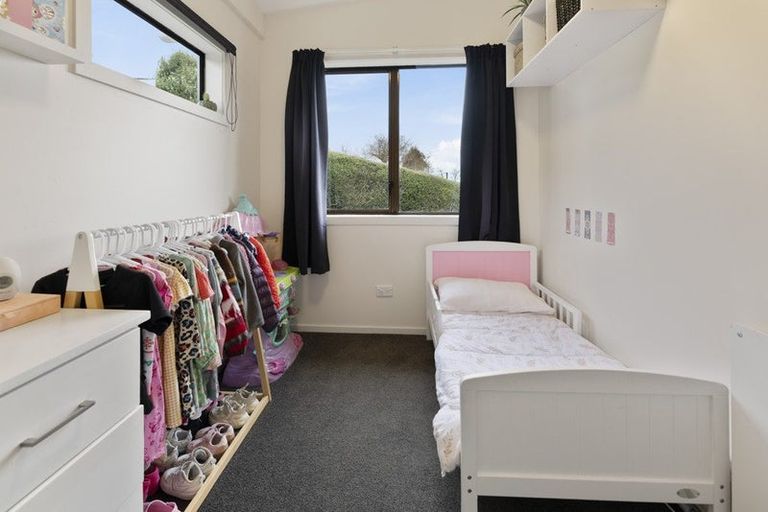 Photo of property in 483 Kaikorai Valley Road, Bradford, Dunedin, 9011