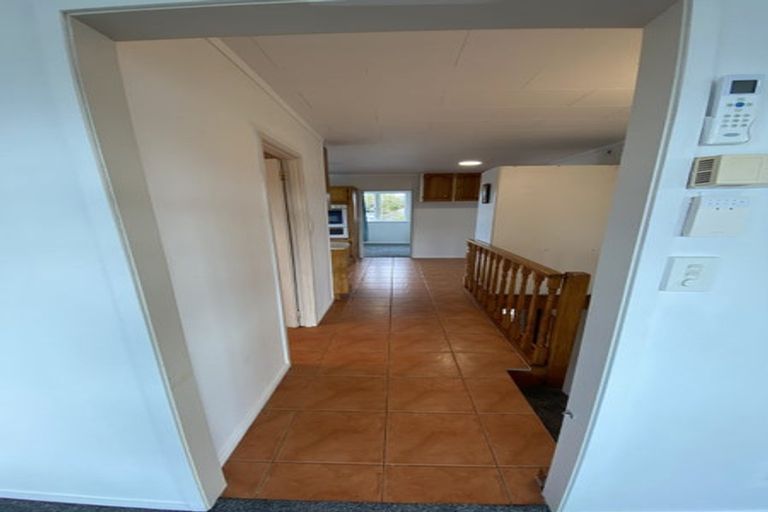 Photo of property in 38d Hetherington Road, Ranui, Auckland, 0612