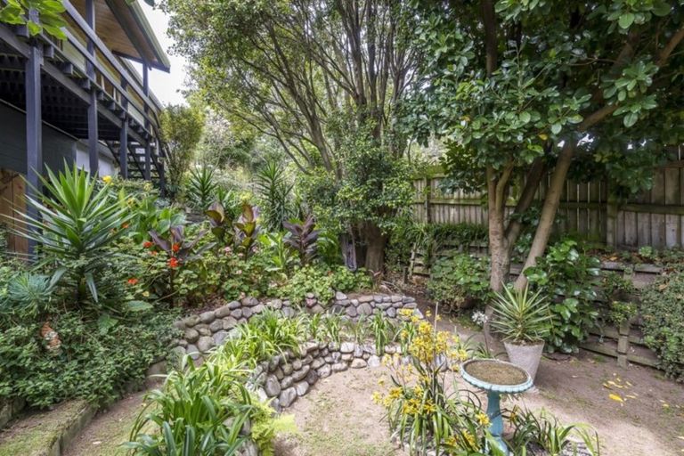 Photo of property in 56 Matai Road, Raumati South, Paraparaumu, 5032