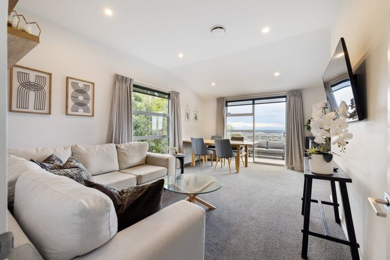 Photo of property in 4 Patchett Place, Cashmere, Christchurch, 8022