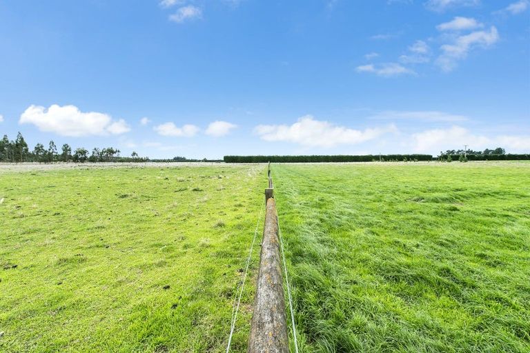 Photo of property in 270 Stokes Road, Balcairn, Amberley, 7481