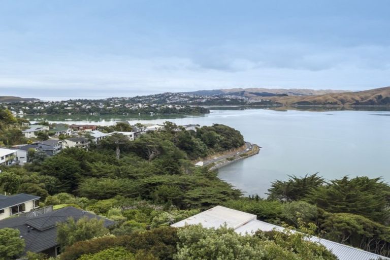 Photo of property in 6 Compass Way, Whitby, Porirua, 5024