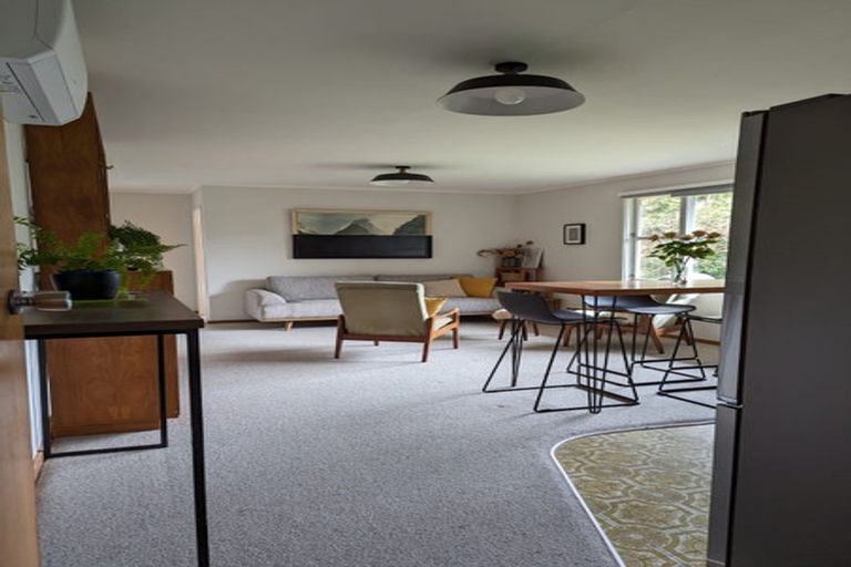 Photo of property in 22a Trelissick Crescent, Ngaio, Wellington, 6035