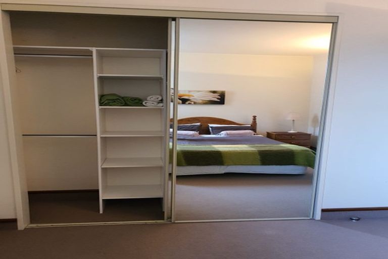 Photo of property in 5/37 Majoribanks Street, Mount Victoria, Wellington, 6011