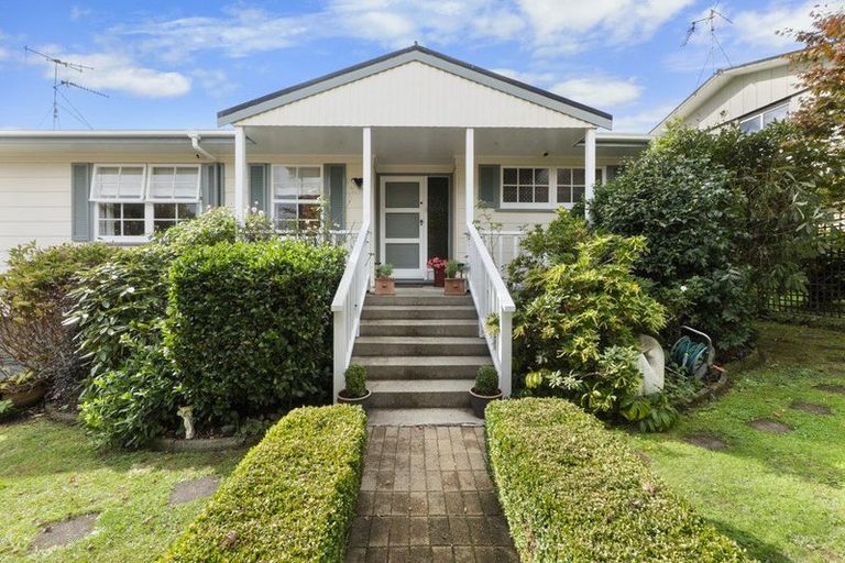 Photo of property in 4 Sunnyhills Avenue, Glenview, Hamilton, 3206