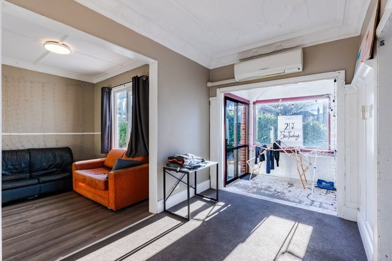 Photo of property in 7 Queen Street, North Dunedin, Dunedin, 9016